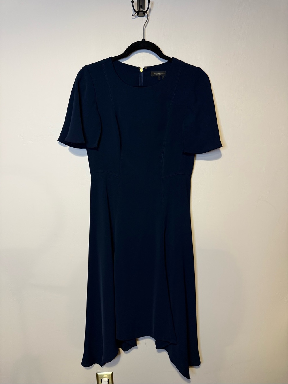 Donna Karan Navy Blue Short Sleeve Asymmetrical Handkerchief A Line Dress Sz 4 - Picture 3 of 9